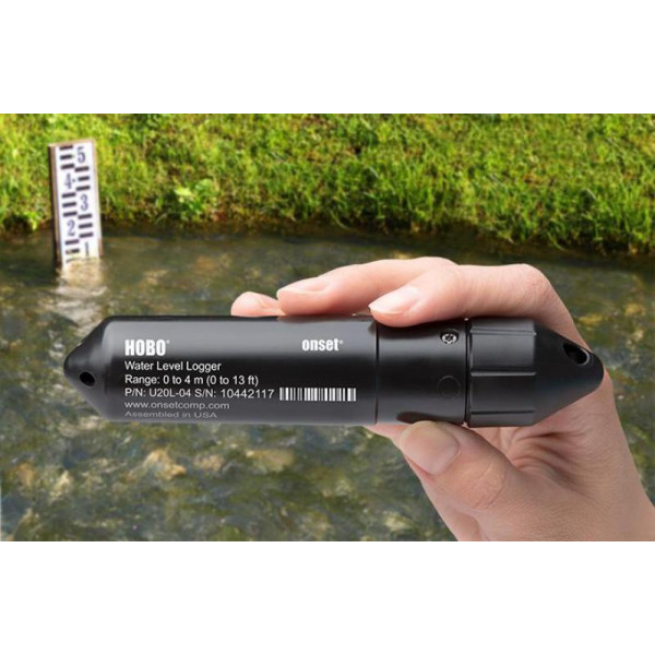Water level and temperature recorder (30 meters)